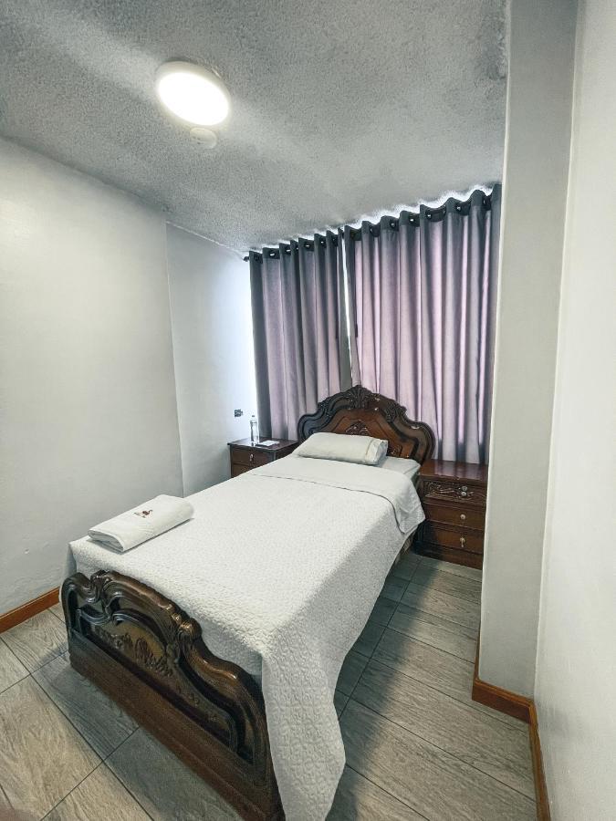 Hotel Cisne Куенка Екстер'єр фото
